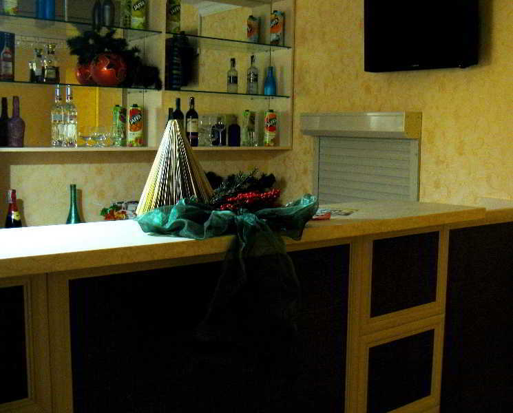 Gonchar Hotel Kiev Bagian luar foto